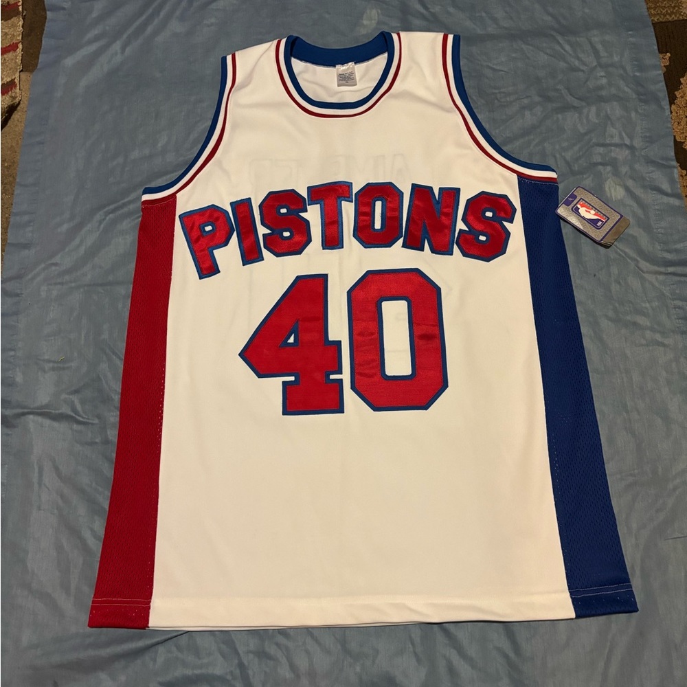 NBA Detroit Pistons, Bill laimbeer.   Vintage stitched jersey NWT  size XL